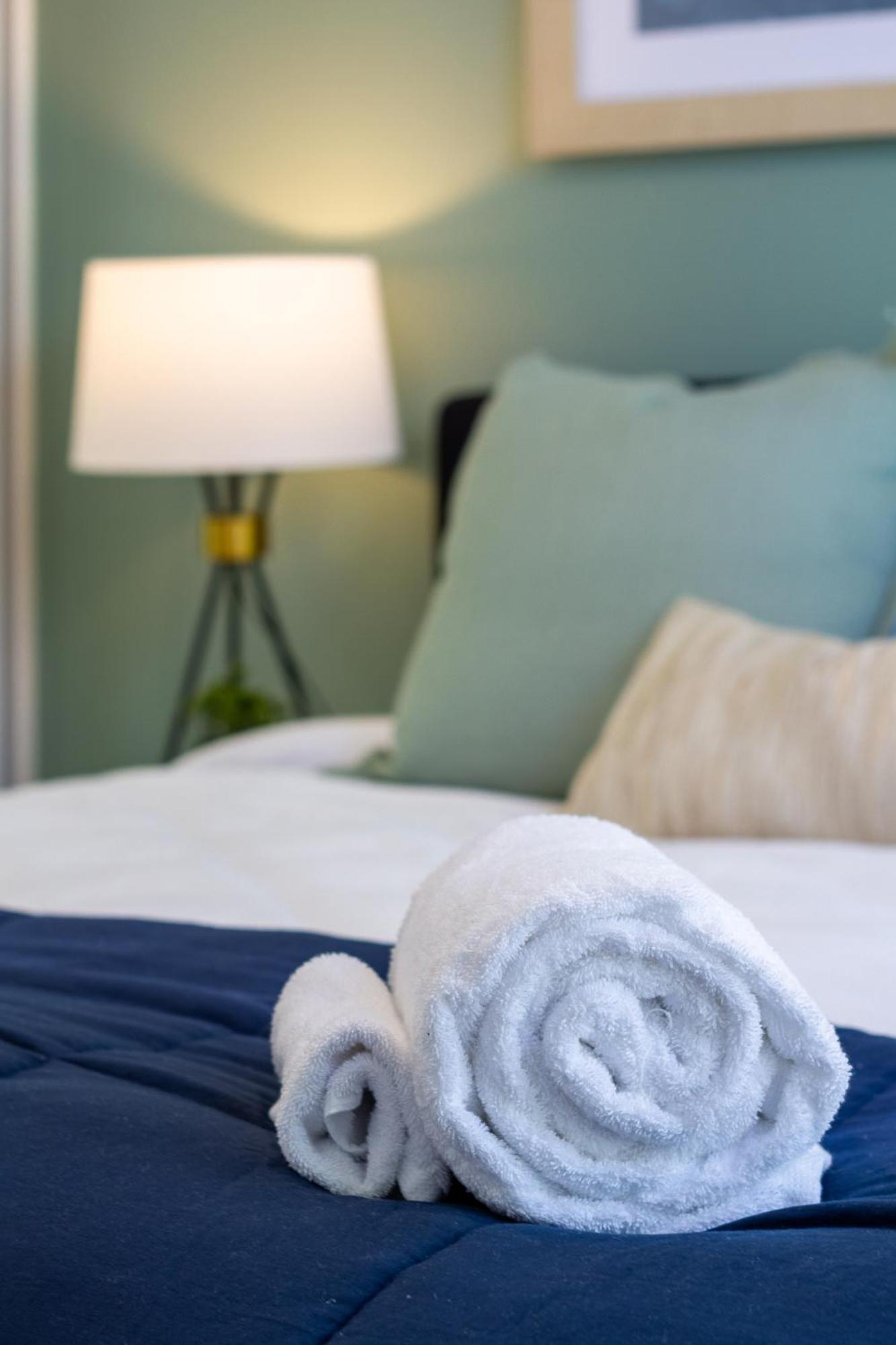Unbeatable Central City Location 2 Bed Single Lvl Κράισττσερτς Εξωτερικό φωτογραφία